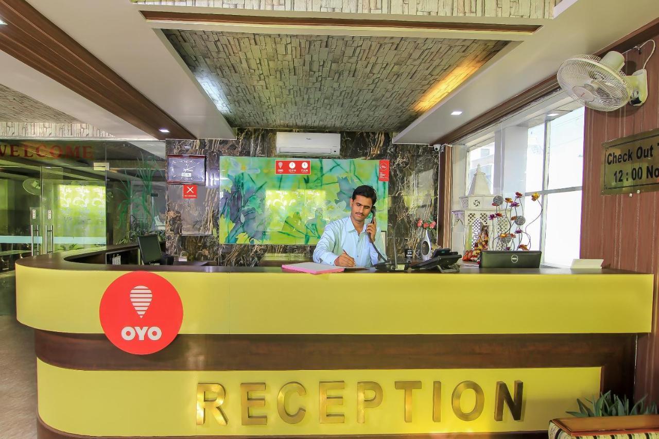 Collection O 4731 Hotel Surya Continental Lucknow Extérieur photo
